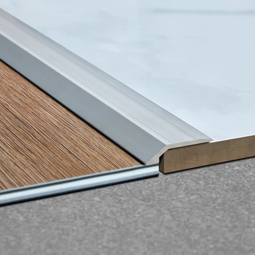 Uso de Cubrejuntas Vinílico SPC