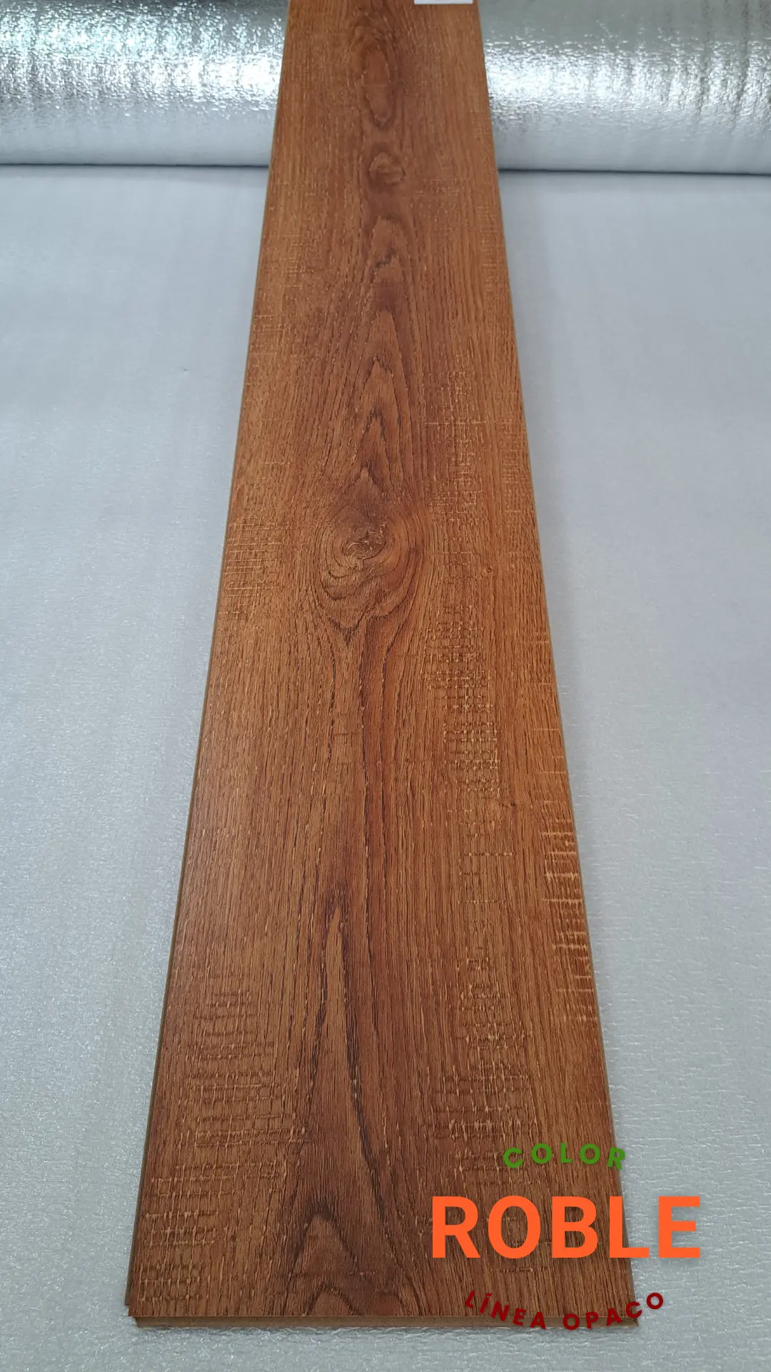 Piso Flotante Roble- 8mm - Linea Opaco- Varias SPA